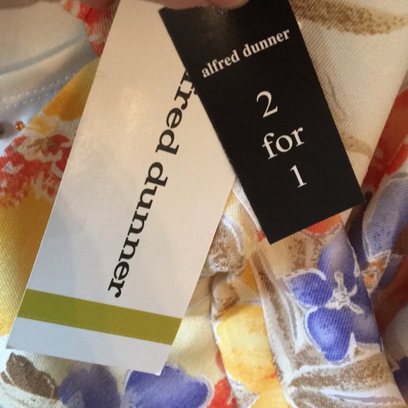 Ladies Alfred Dunner 2 piece top. Size 14 NWT - Picture 4 of 8